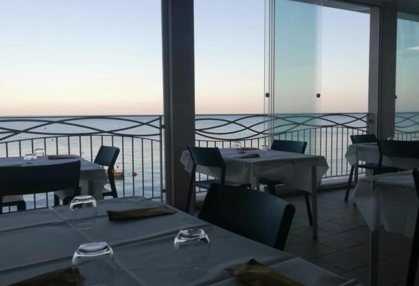 شقة غرفتين, Residence Adriatico