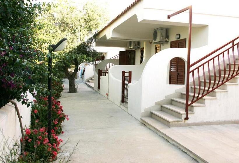 شقة غرفة واحدة, Residence Adriatico