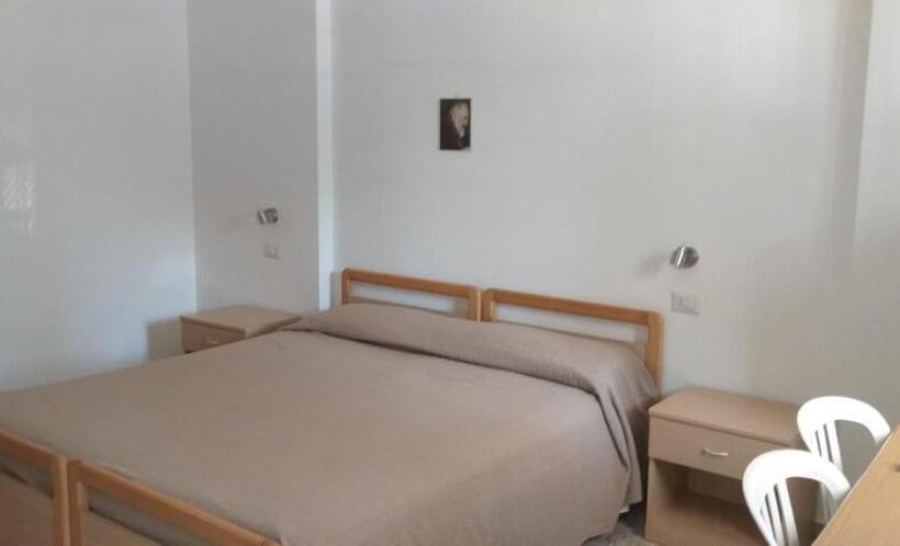 شقة عائلية, Residence Adriatico