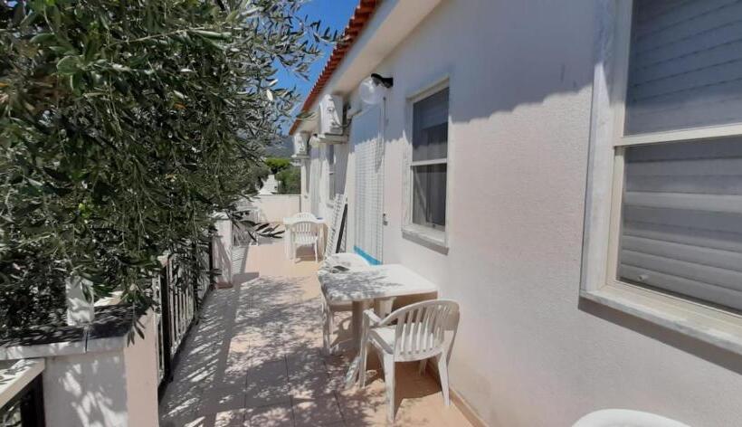 شقة عائلية, Residence Adriatico