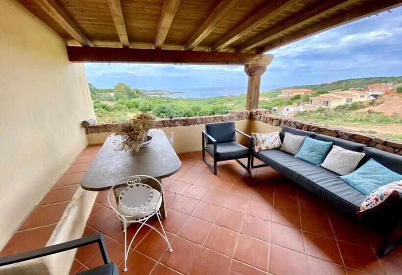Superior 2-bedroom flat with sea view, A.i.r. Residence La Misuaglia