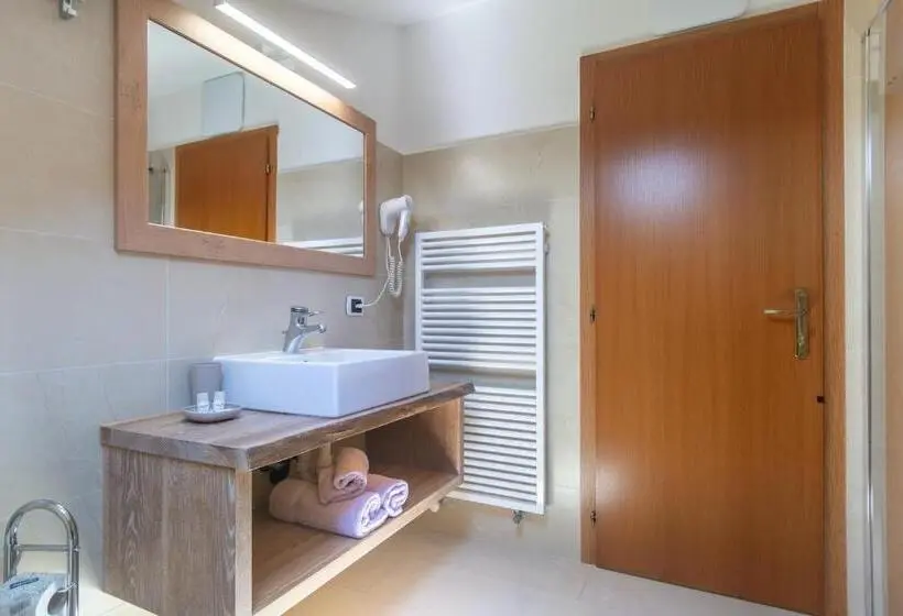 Huoneisto 1 Makuuhuone Näkymä, Foresto   Holiday Apartments
