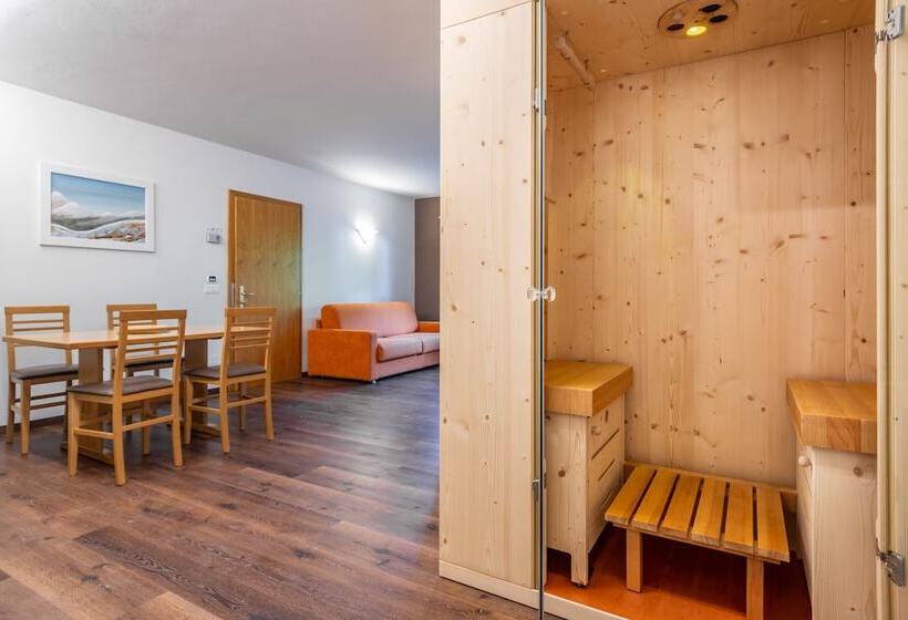 带1个卧室的高级公寓, Foresto Holiday Apartments