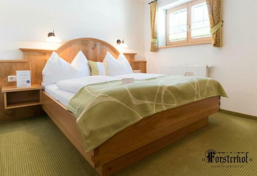 شقة غرفة واحدة, Forsterhof