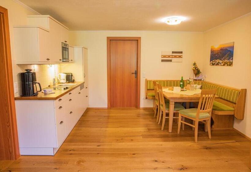 Апартаменты 2 Спальни, Forsterhof