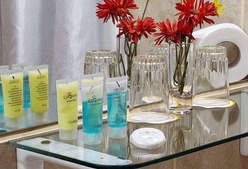 Superior Kamer, Geronimo