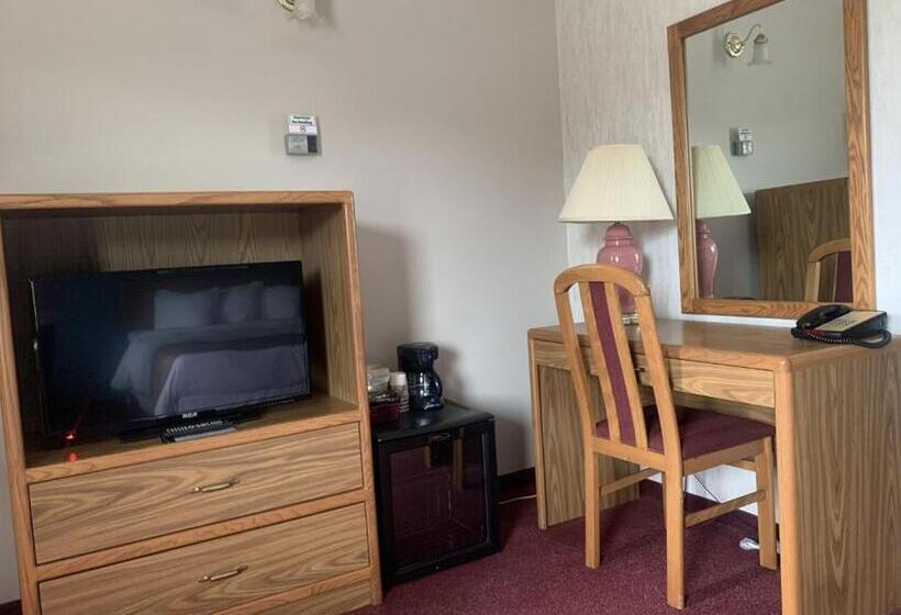 ２ダブルベッドのスタンダードルーム, Bancroft Inn & Suites
