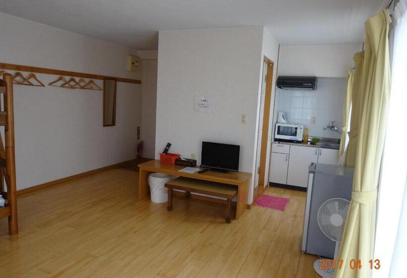 Четырехместный Номер Стандарт, Minshuku Getto