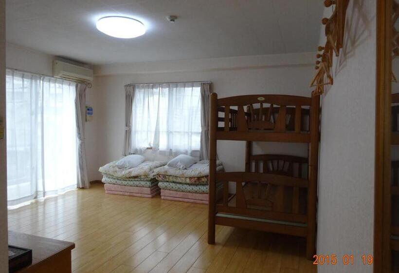 Четырехместный Номер Стандарт, Minshuku Getto