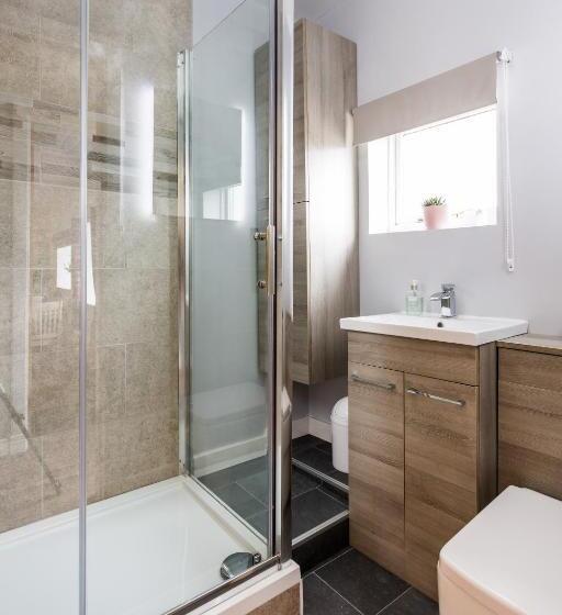 منزل غرفتين نوم, Oakbank Farm