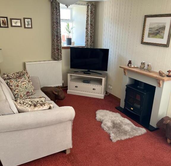 منزل غرفتين نوم, Oakbank Farm