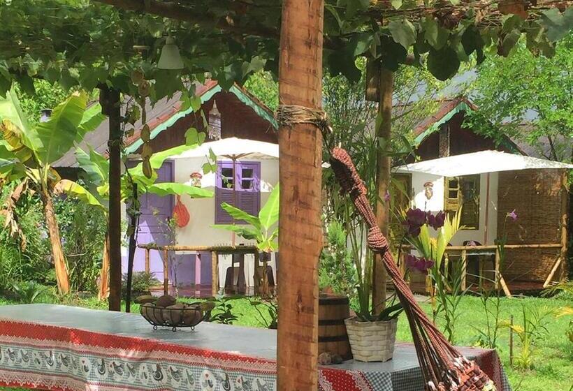 בקתת חדר, Recanto Suíço