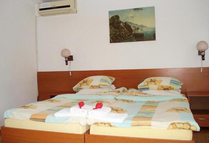 Апартаменты 3 Спальни, Villa Exotica