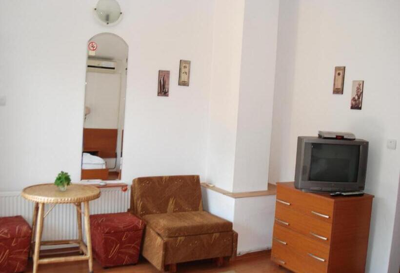 Апартаменты 3 Спальни, Villa Exotica