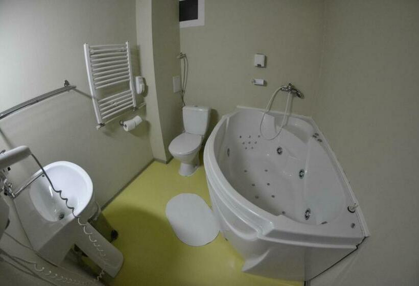 스위트, Pension Restaurant Speranta