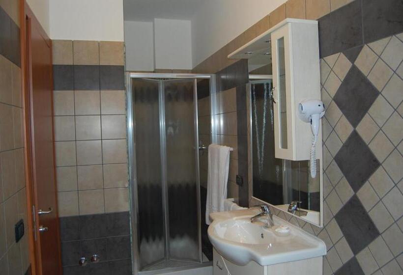 غرفة قياسية, Residence Eden