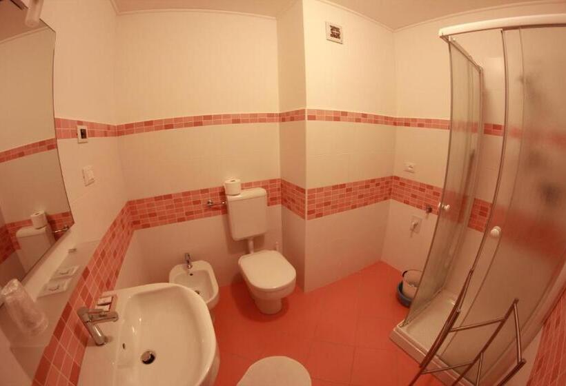 דירת 2 חדרים עם טרסה, Residence Villa Susy