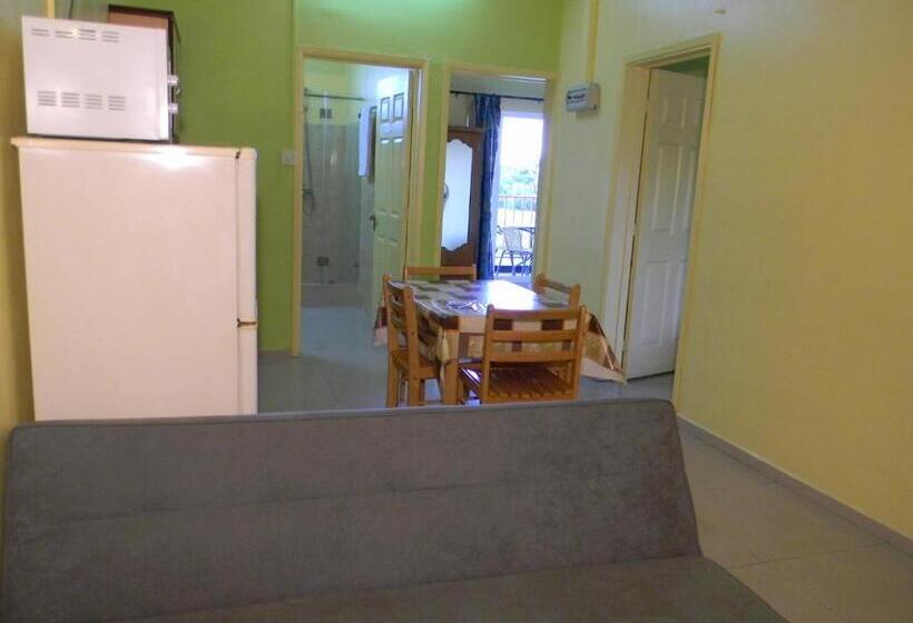 شقة غرفتين, Villa Osoleil