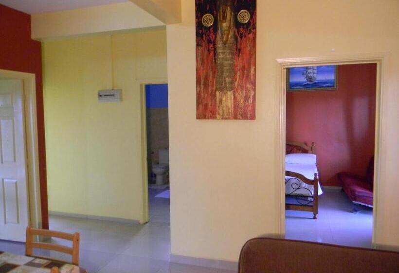آپارتمان 3 خوابه, Villa Osoleil