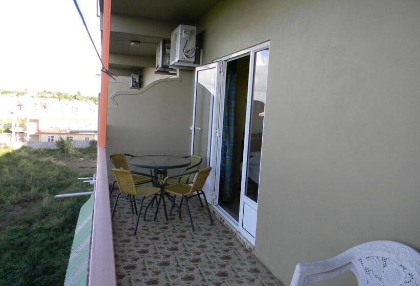 شقة غرفتين, Villa Osoleil