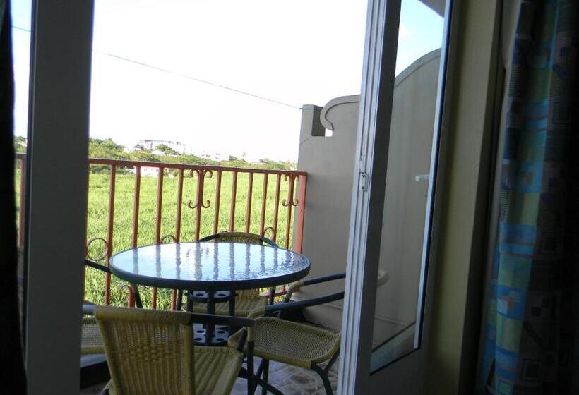 شقة غرفتين, Villa Osoleil