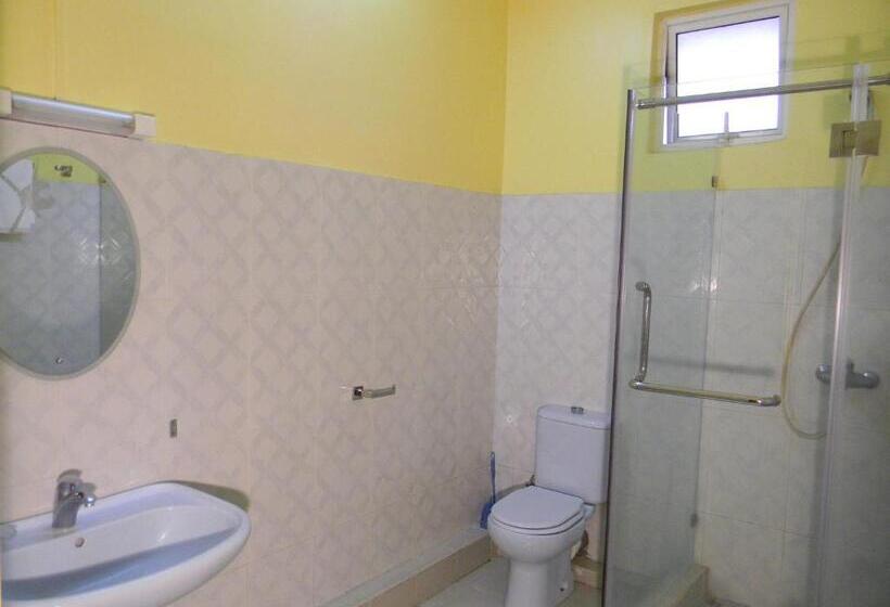 شقة غرفة واحدة, Villa Osoleil