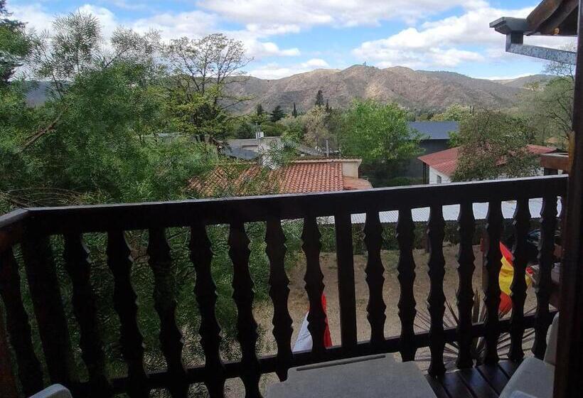 آپارتمان 2 خوابه, Posada Aitue