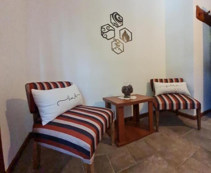 آپارتمان 1 خوابه همکف, Posada Aitue