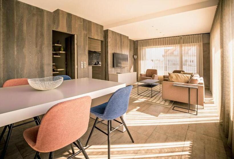 2ベッドルームデラックスアパートメント, Apart! & Moment!