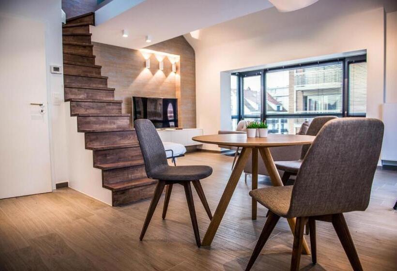 1ベッドルームドゥプレックスアパートメント, Apart! & Moment!