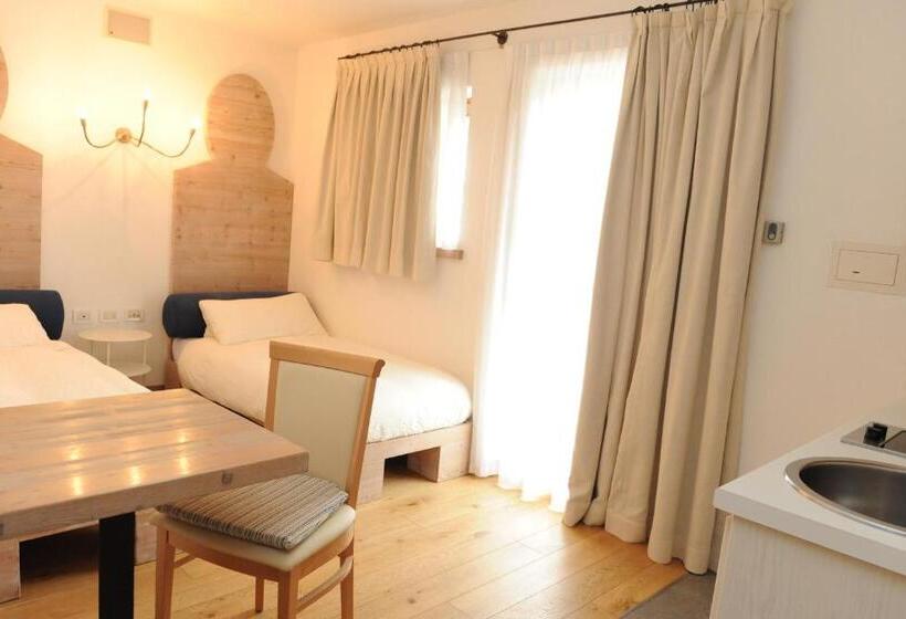 استودیو استاندارد با بالکن, Chalet C Est La Vie