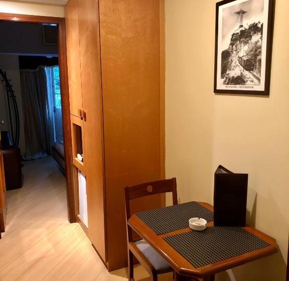 اتاق استاندارد, Sheik