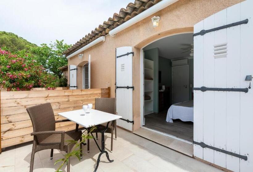 Номер Стандарт, Chambres D'hotes Les Amandiers