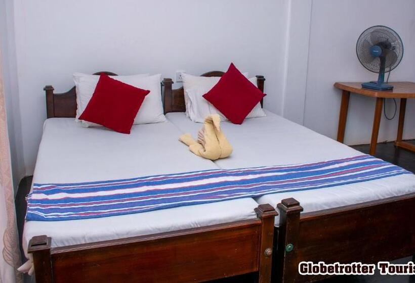Семейный Номер, Globetrotter Tourist Inn