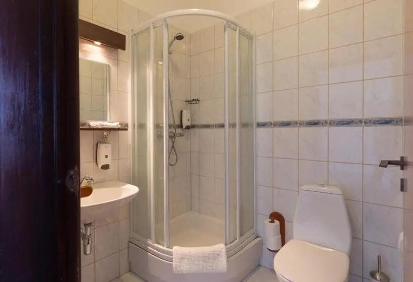 اتاق خانوادگی, Guesthouse Hamar