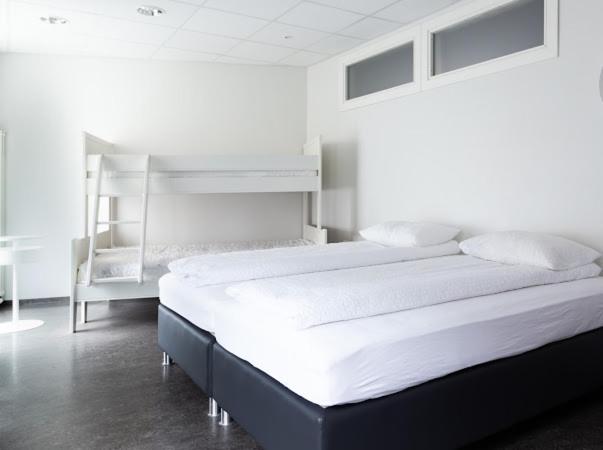 اتاق چهار تخته با دستشویی مشترک, Guesthouse Hamar