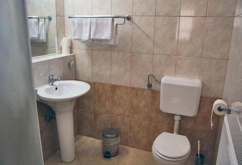 اتاق استاندارد چهار تخته, Guesthouse Jersin