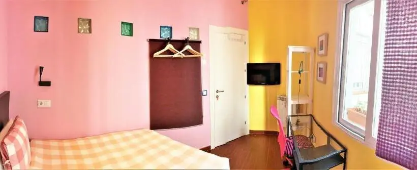 اتاق استاندارد یک نفره, Hostal Arco Iris