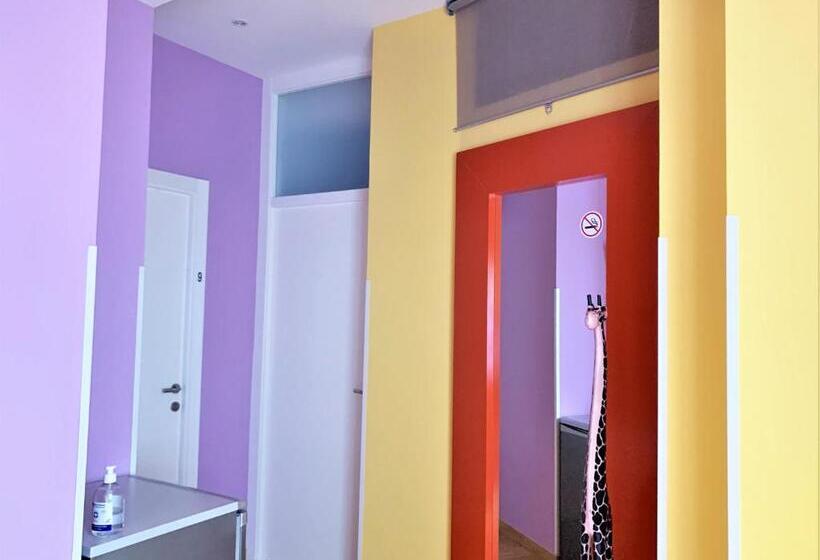 اتاق استاندارد, Hostal Arco Iris