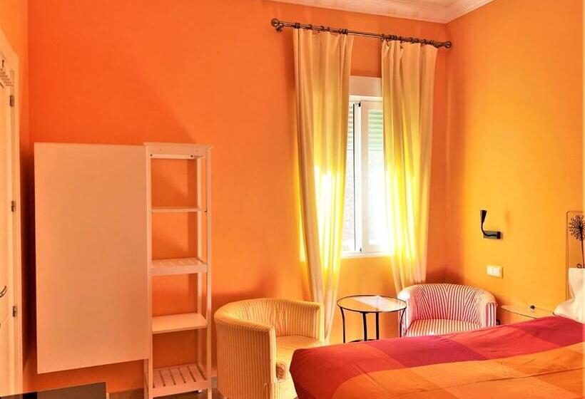 اتاق استاندارد, Hostal Arco Iris