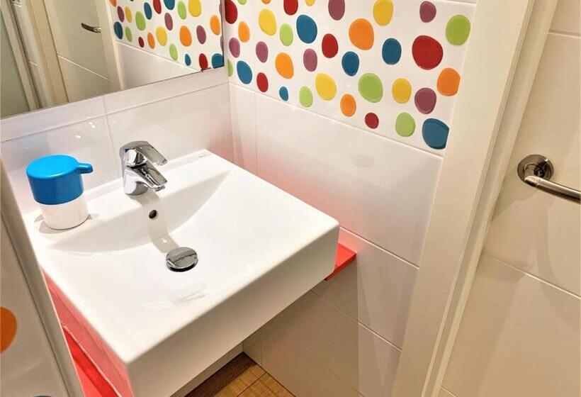 اتاق استاندارد یک نفره, Hostal Arco Iris