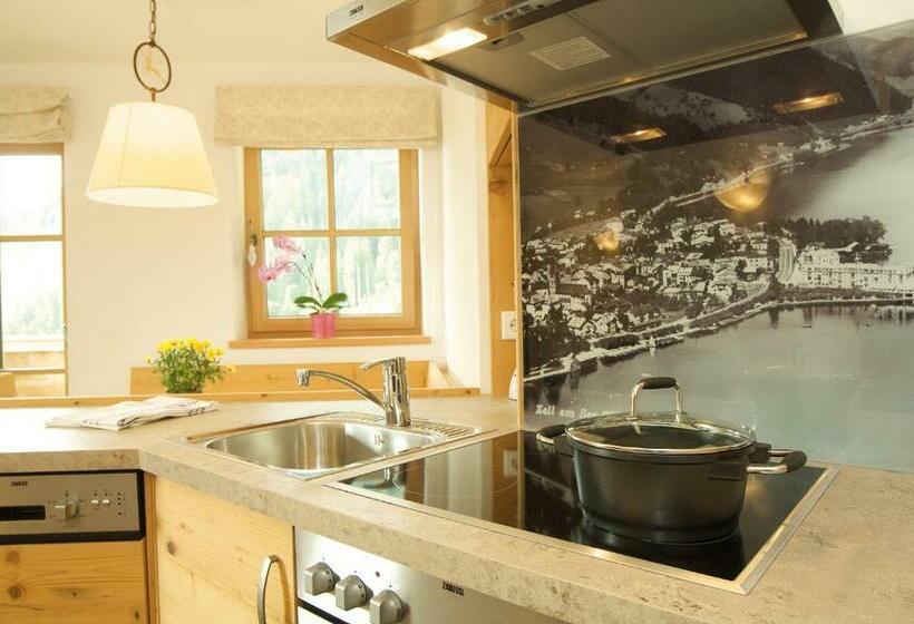 1 Bedroom Apartment Lake View, Jausenstation Pfefferbauer