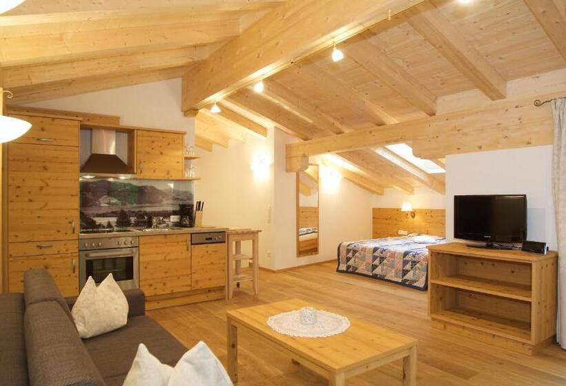 2 Bedroom Apartment with Views, Jausenstation Pfefferbauer