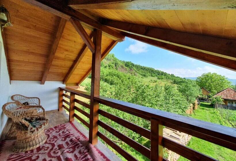 스탠다드 트리플 룸 가든 전망, Pensiunea Ilea