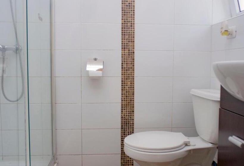 غرفة قياسية ثلاثية مزودة بتراس, Riomar Apart