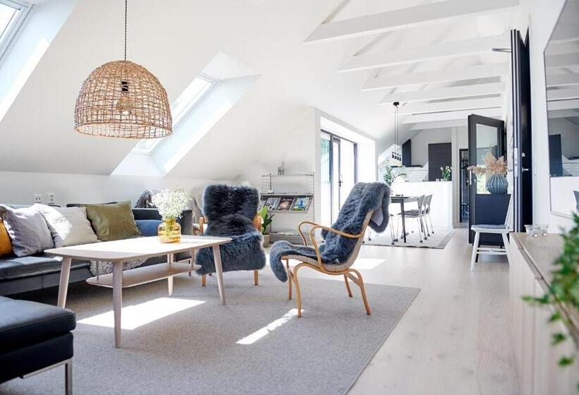 شقة دور أخير غرفة نوم واحدة, Lotsvillans Vandrarhem