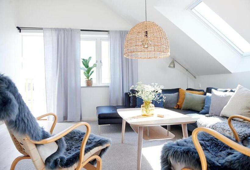 شقة دور أخير غرفة نوم واحدة, Lotsvillans Vandrarhem