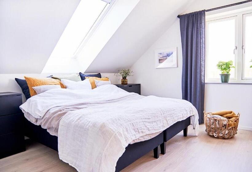 شقة دور أخير غرفة نوم واحدة, Lotsvillans Vandrarhem