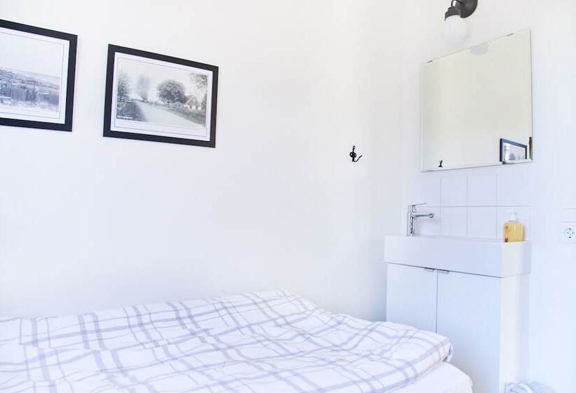 غرفة قياسية حمام مشترك, Lotsvillans Vandrarhem