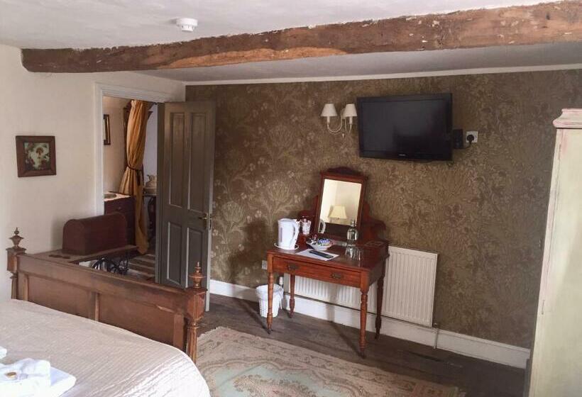 חדר סטנדרט, The Three Tuns